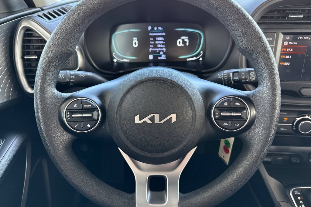 Used 2024 Kia Soul LX w/ Option Group 015 FWD image 30