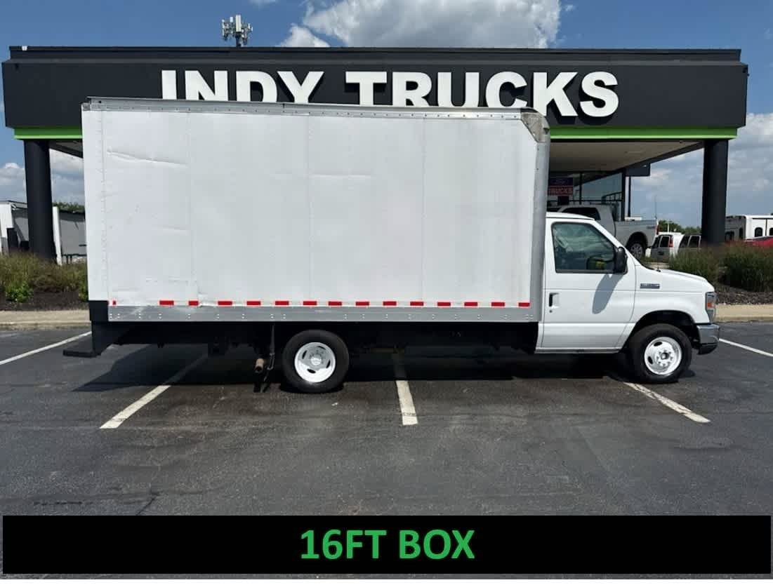Used 2018 Ford E-350 and Econoline 350 Super Duty RWD image 1