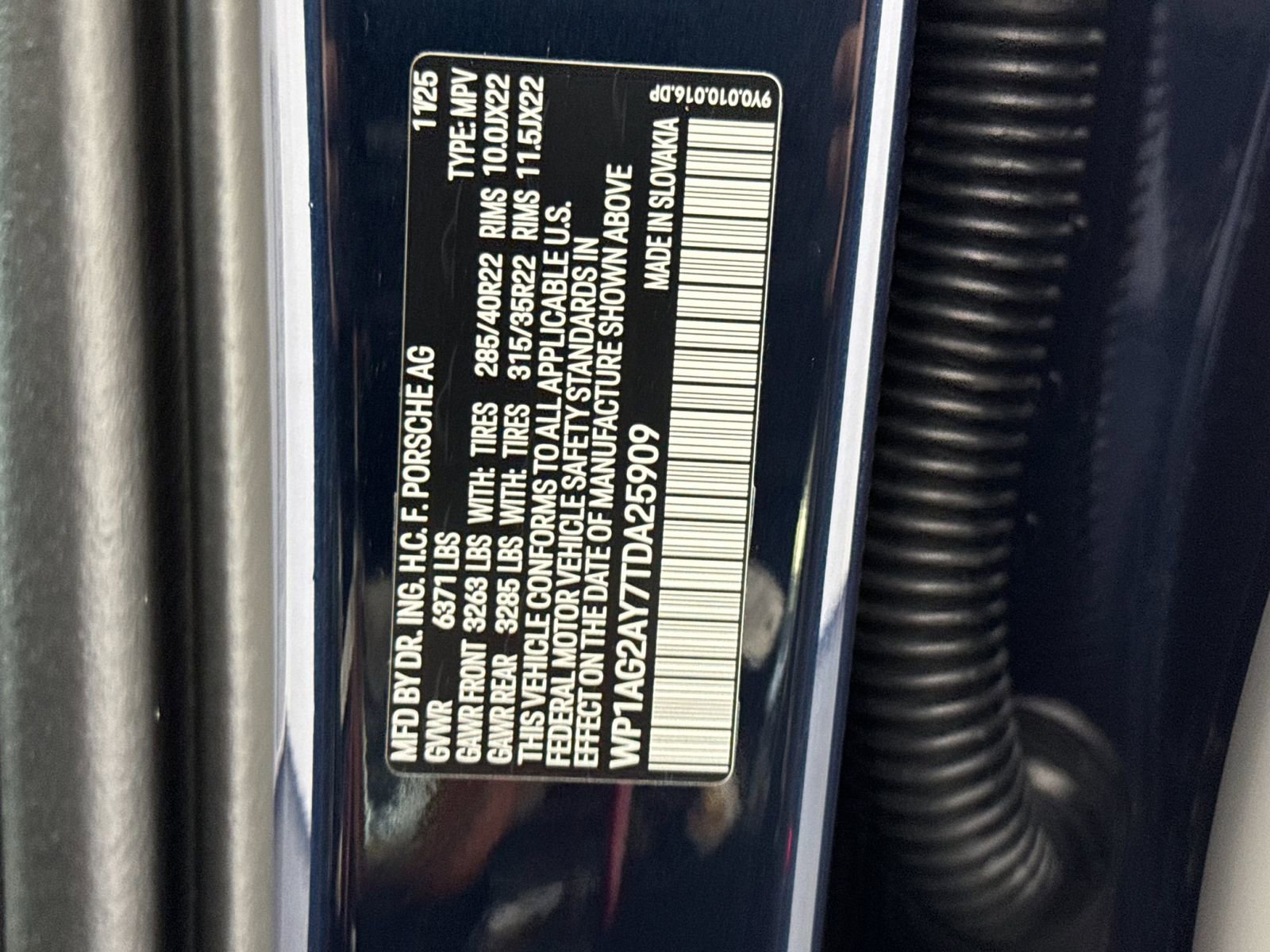 New 2026 Porsche Cayenne GTS image 36