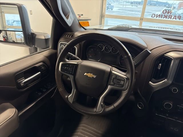 Used 2022 Chevrolet Silverado 2500 LTZ w/ Gooseneck/5TH Wheel Package image 32