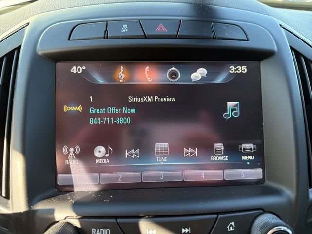 Used 2016 Buick Regal image 18