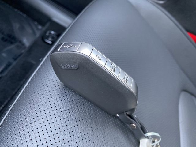 New 2026 Kia Sportage SX image 36