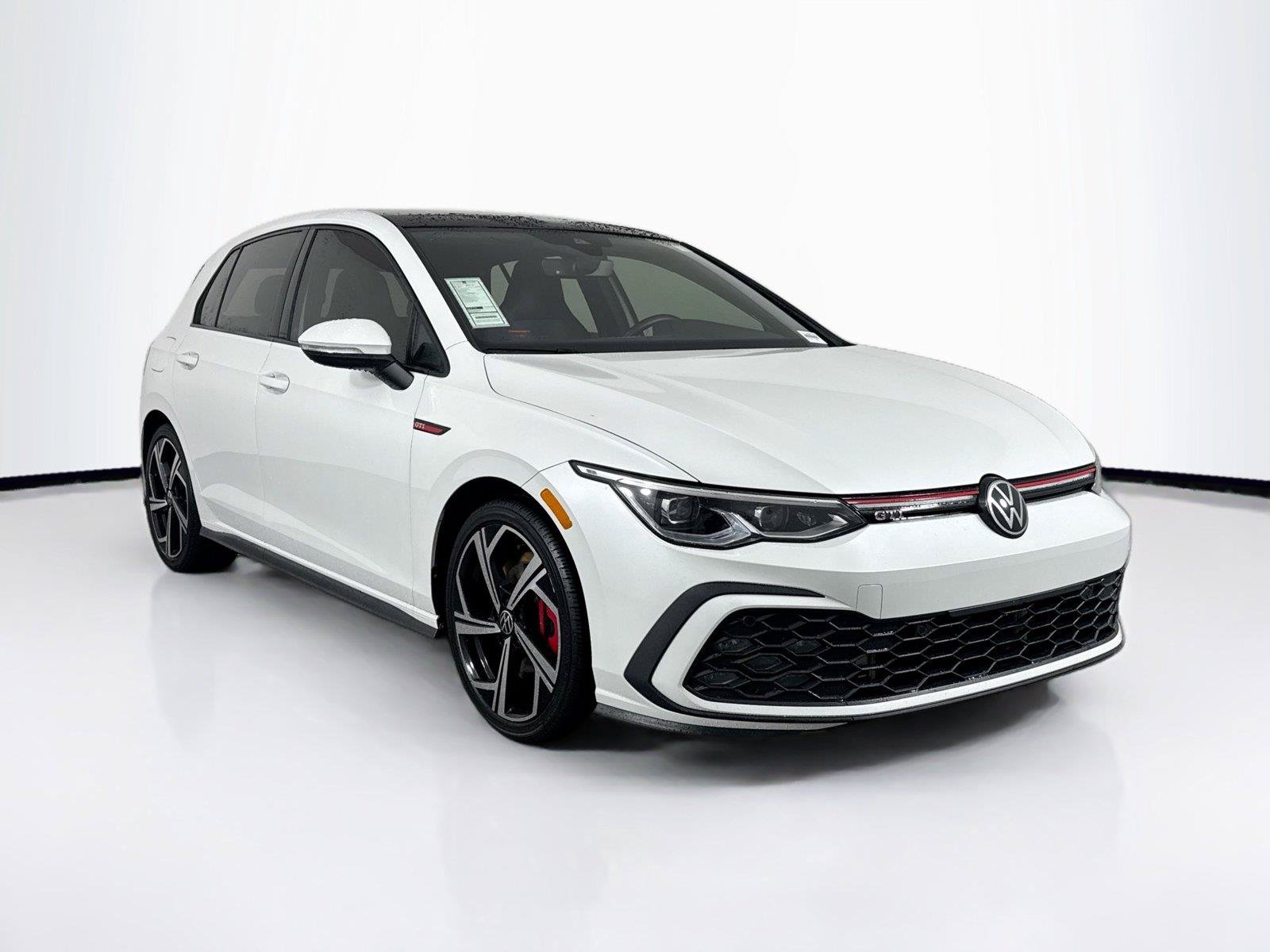 Used 2024 Volkswagen GTI SE FWD image 10