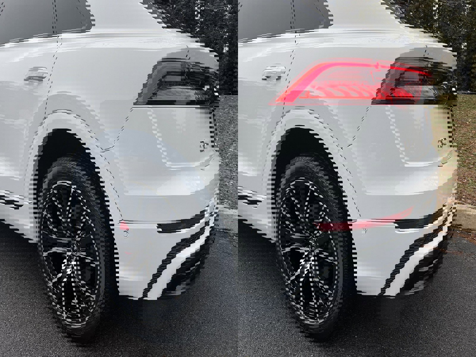 Used 2019 Audi Q8 Prestige image 99