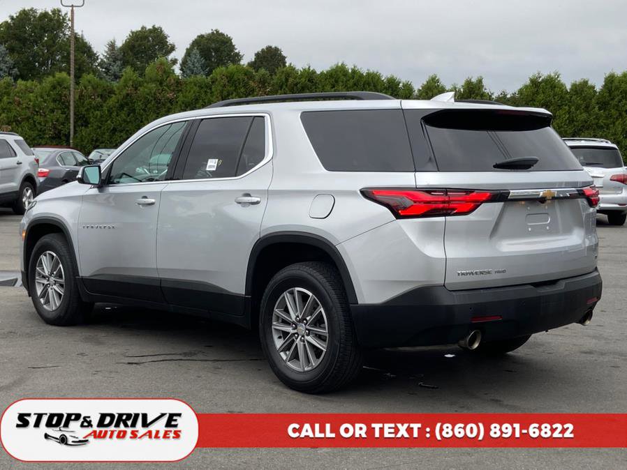 Used 2022 Chevrolet Traverse LT w/ LPO, Floor Liner Package image 3