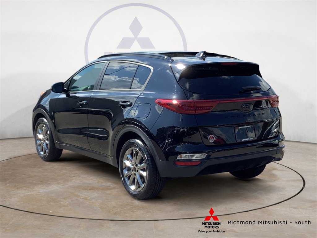 Used 2022 Kia Sportage Nightfall Edition w/ Nighfall AWD Premium Package image 5