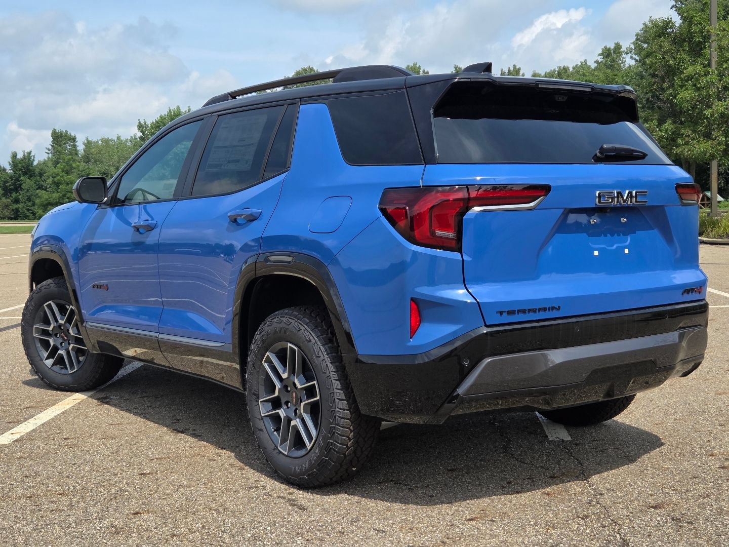New 2026 GMC Terrain AT4 w/ Technology Package II AWD/4WD image 16