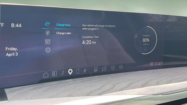 Used 2026 Cadillac Escalade IQL Sport 1 w/ LPO, Floor Liner Package AWD/4WD image 40