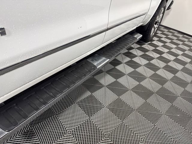 Used 2015 GMC Sierra 1500 SLT w/ SLT Crew Cab Value Package image 11