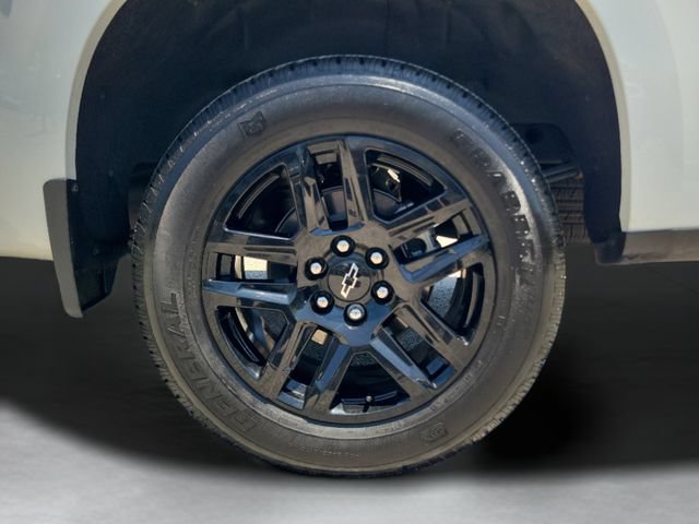 Used 2026 Chevrolet Silverado 1500 RST w/ LPO, Dark Essentials Package RWD image 37