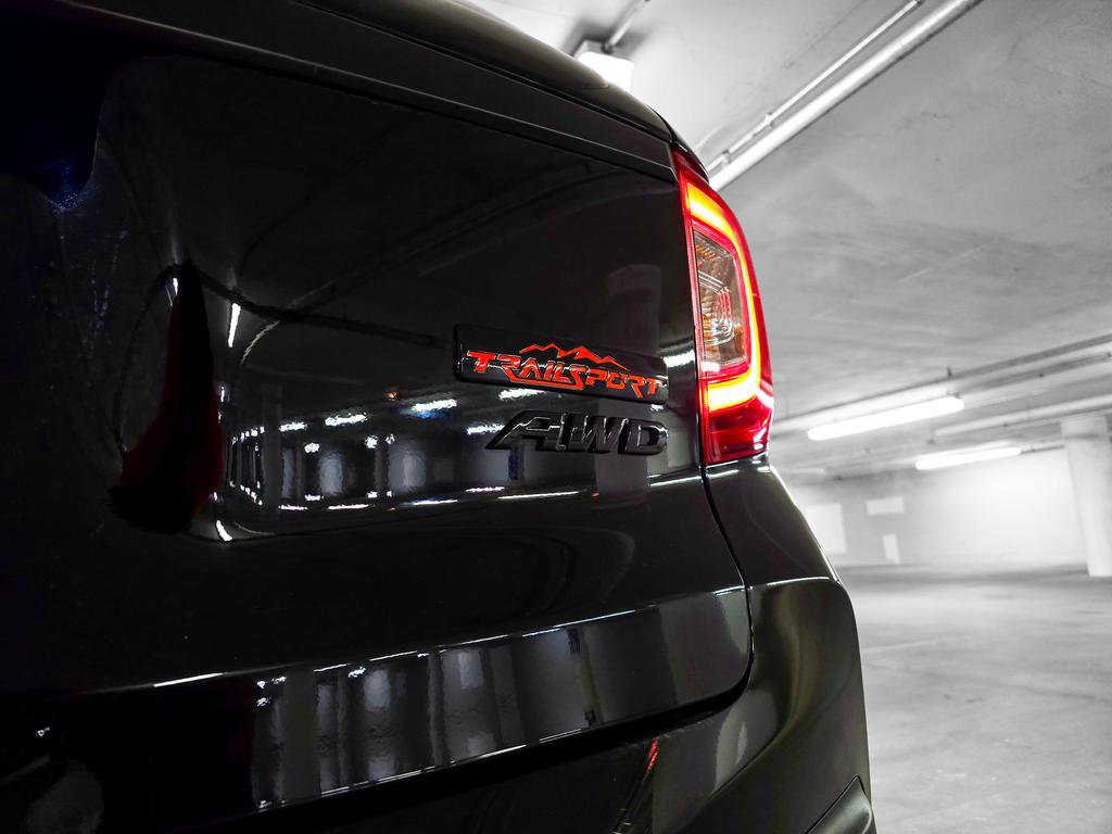 Used 2023 Honda Passport TrailSport image 11