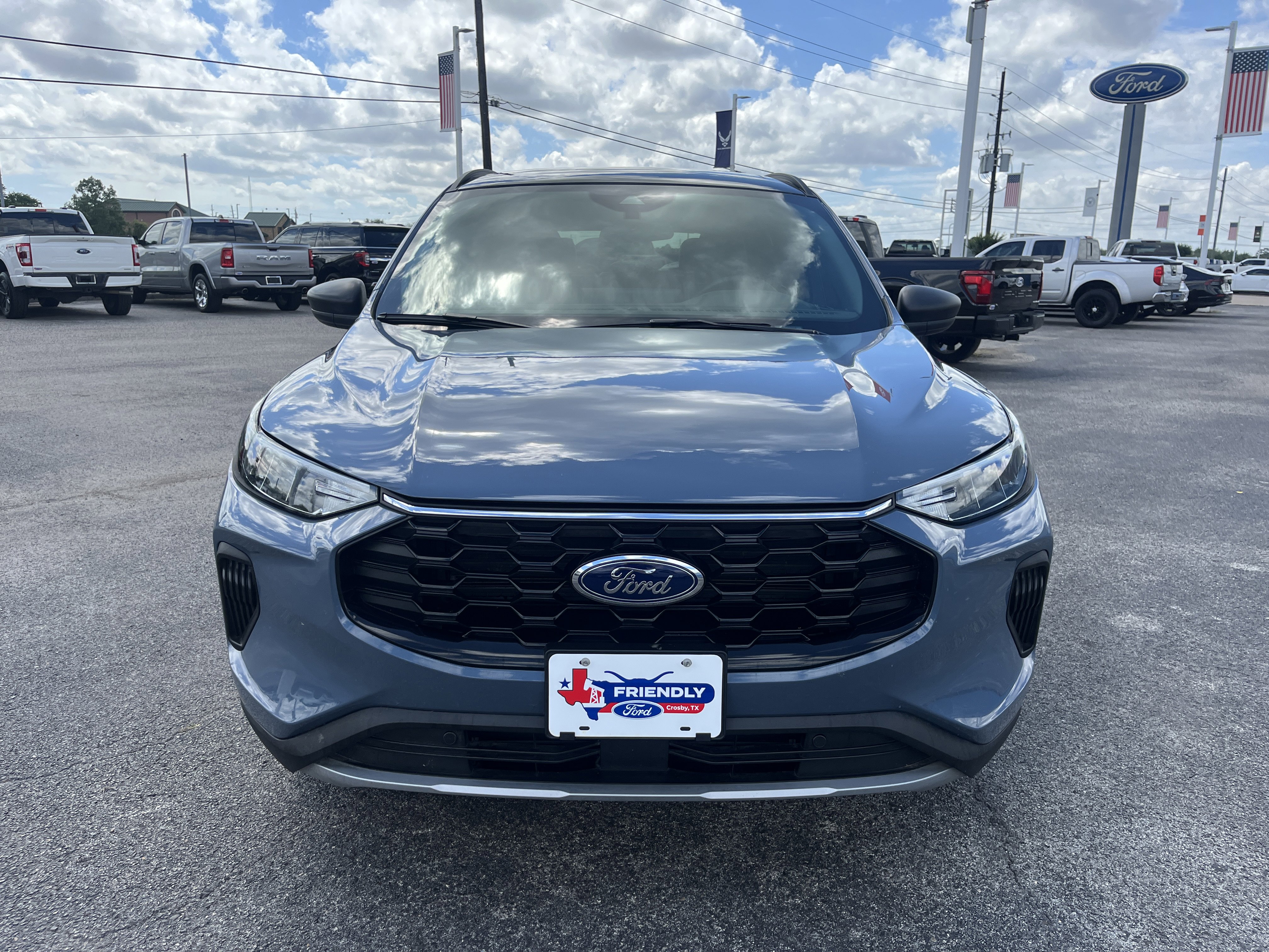 Used 2025 Ford Escape ST-Line w/ Tech Pack #1 image 8