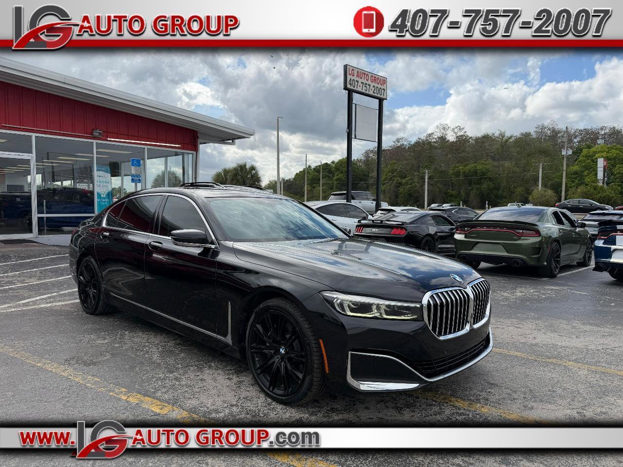 Used 2021 BMW 740i image 1