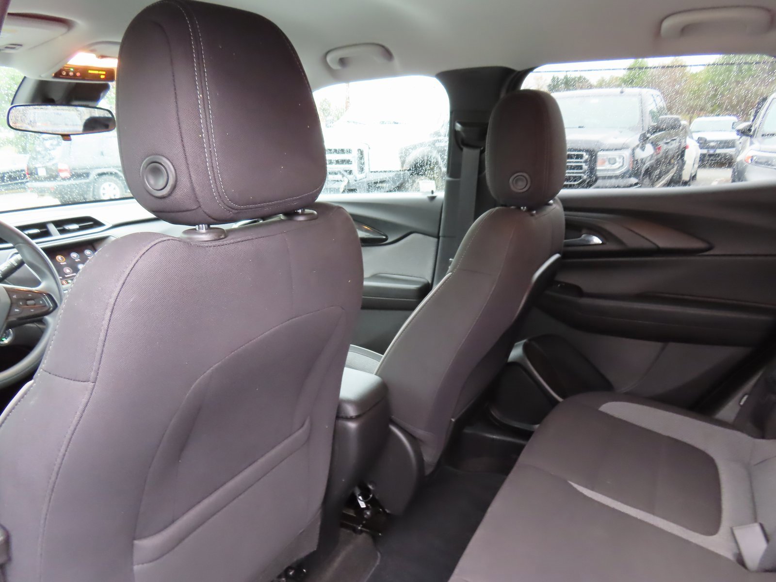 Used 2023 Chevrolet TrailBlazer LT image 30