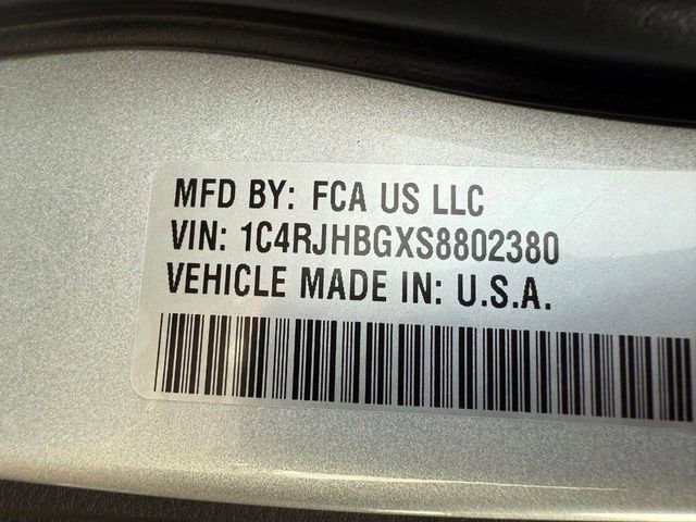 New 2025 Jeep Grand Cherokee Limited w/ Black Appearance Package image 32