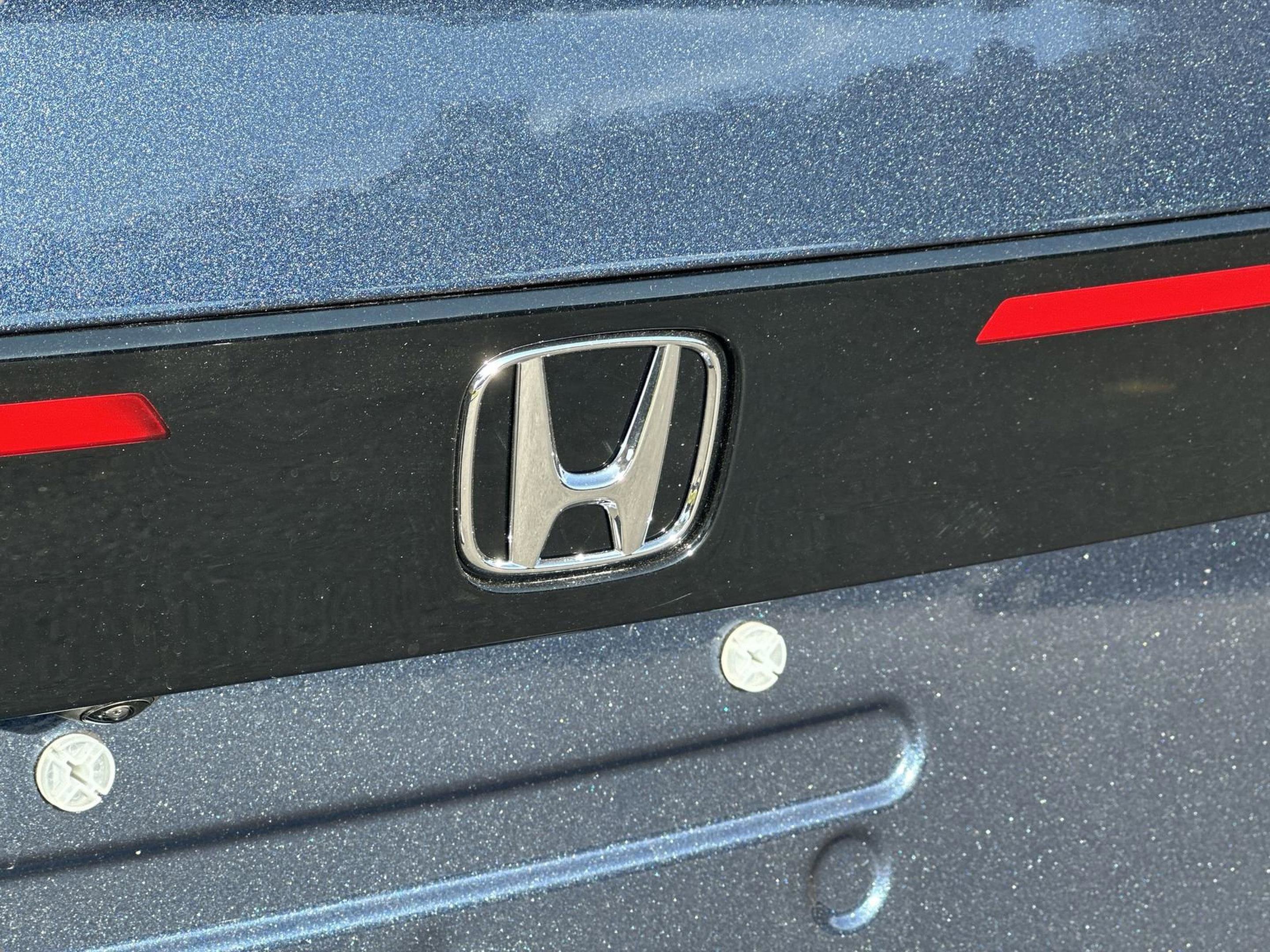 New 2025 Honda Accord SE image 22