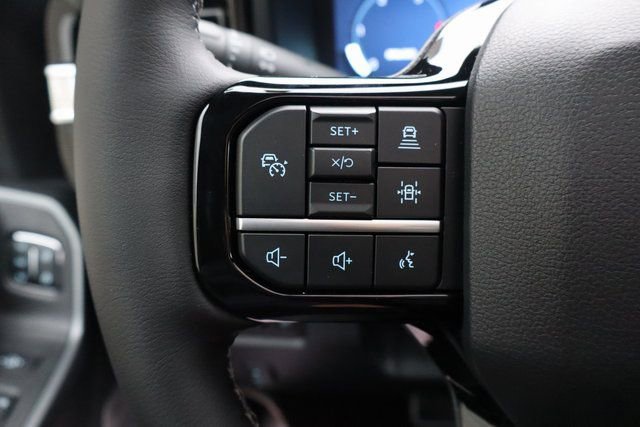 New 2026 Ford F250 Lariat w/ Black Appearance Package image 30