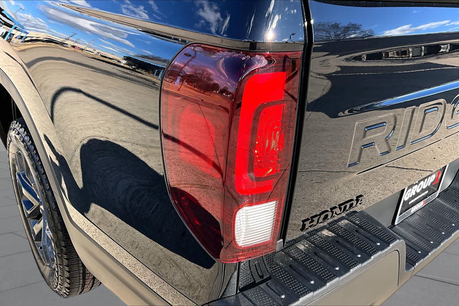 New 2026 Honda Ridgeline Sport image 14