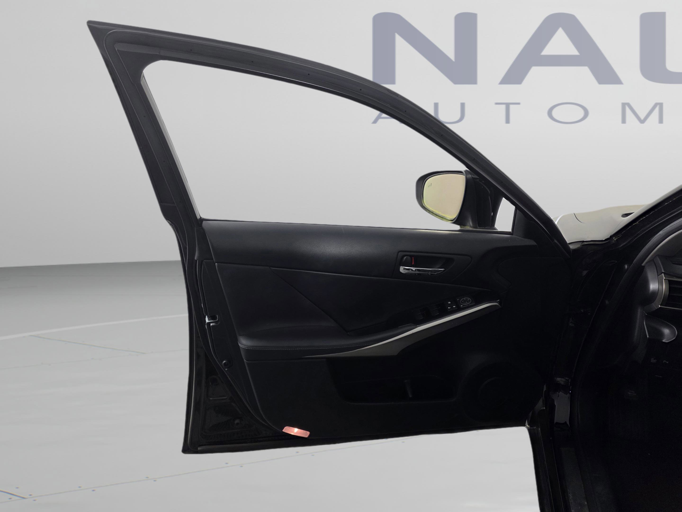 Used 2015 Lexus IS 250 w/ Navigation System Package image 7