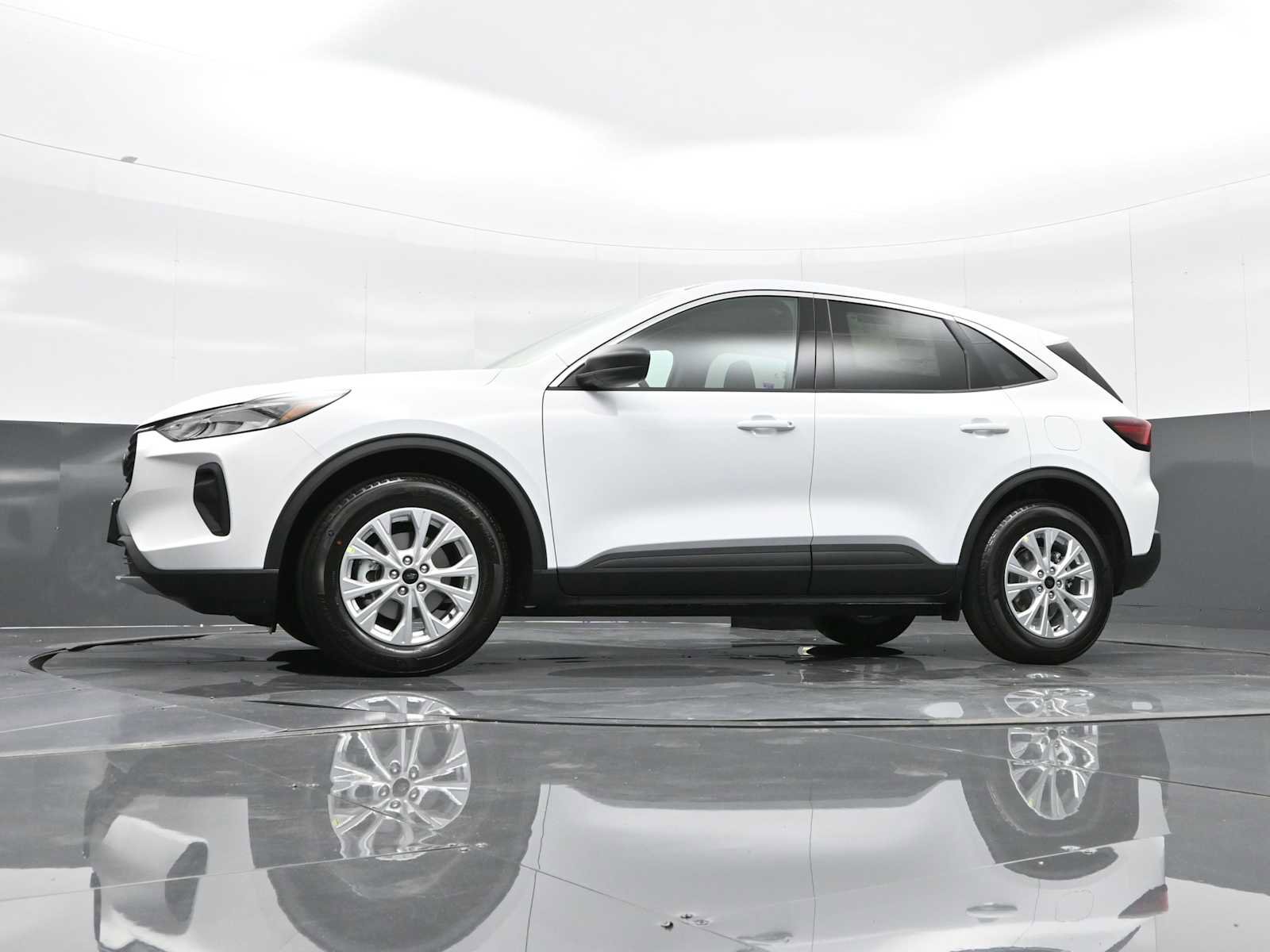 New 2024 Ford Escape Active w/ Cold Weather Package image 21