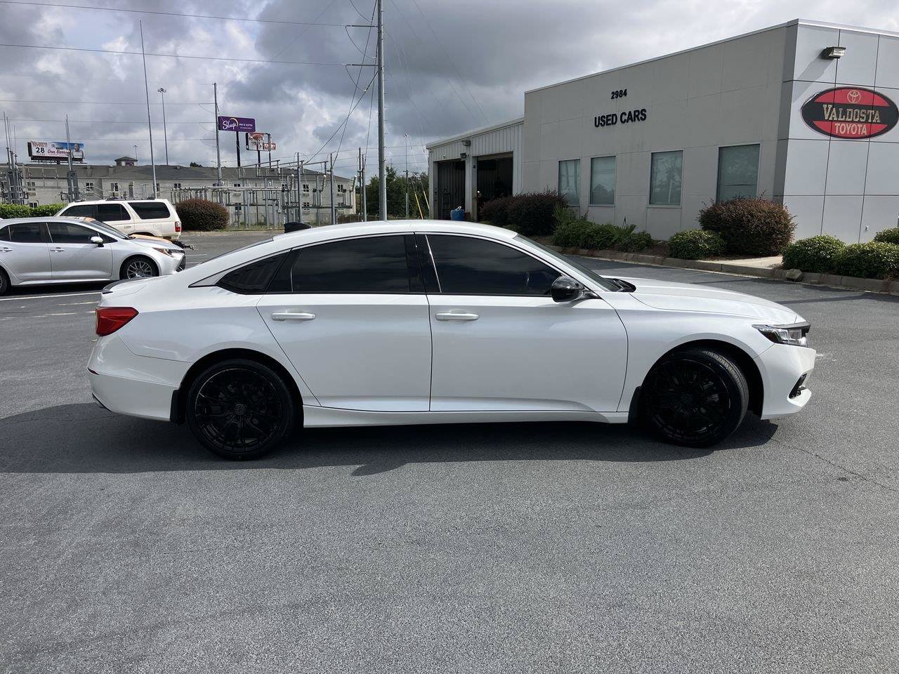 Used 2022 Honda Accord Sport image 6
