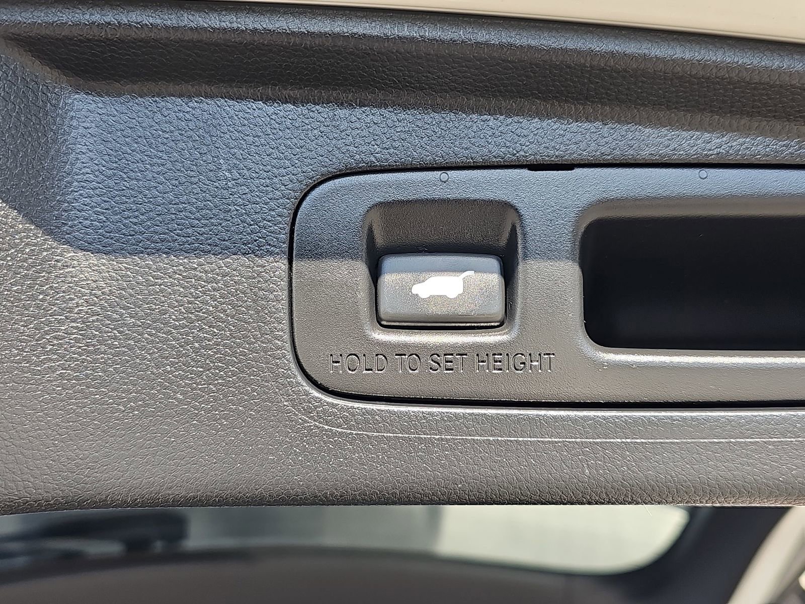Certified 2023 Honda CR-V EX-L image 13
