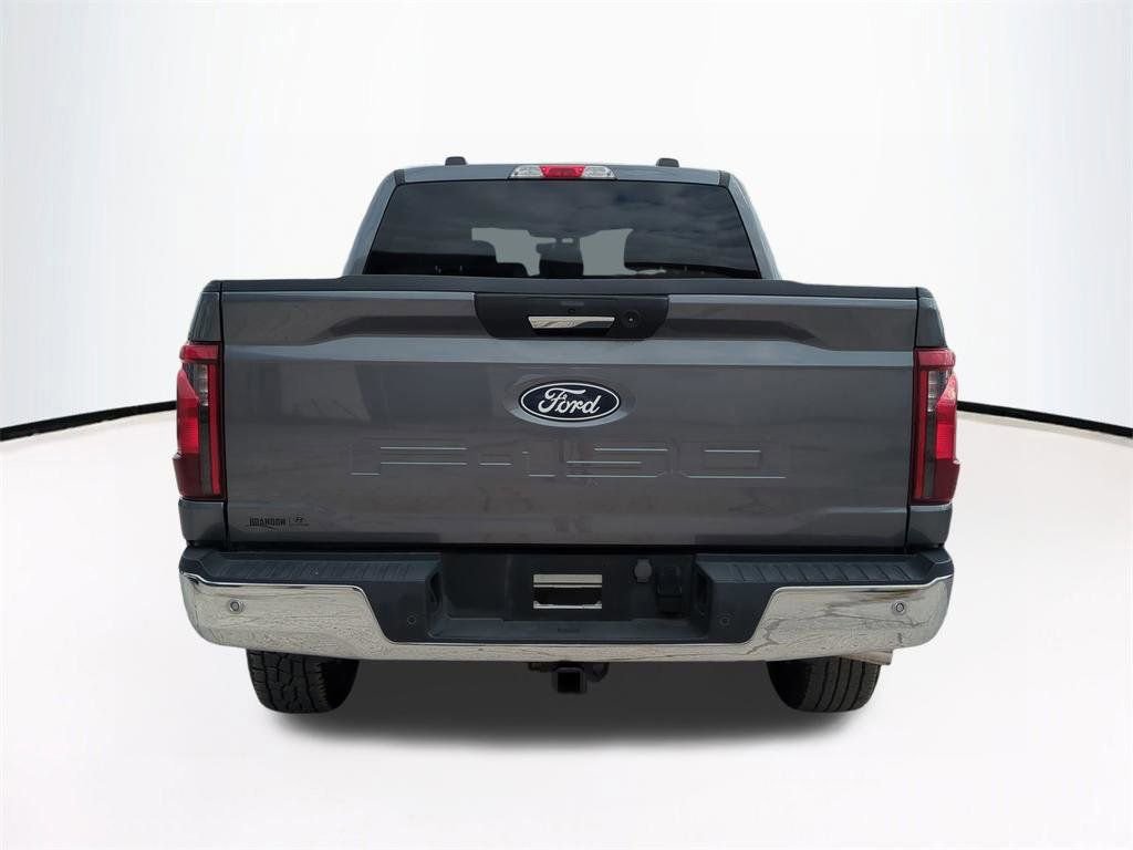 Used 2024 Ford F150 XLT w/ Mobile Office Package image 6