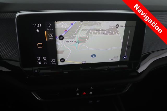 Used 2025 Volkswagen Atlas Cross Sport SEL R-Line AWD/4WD image 5