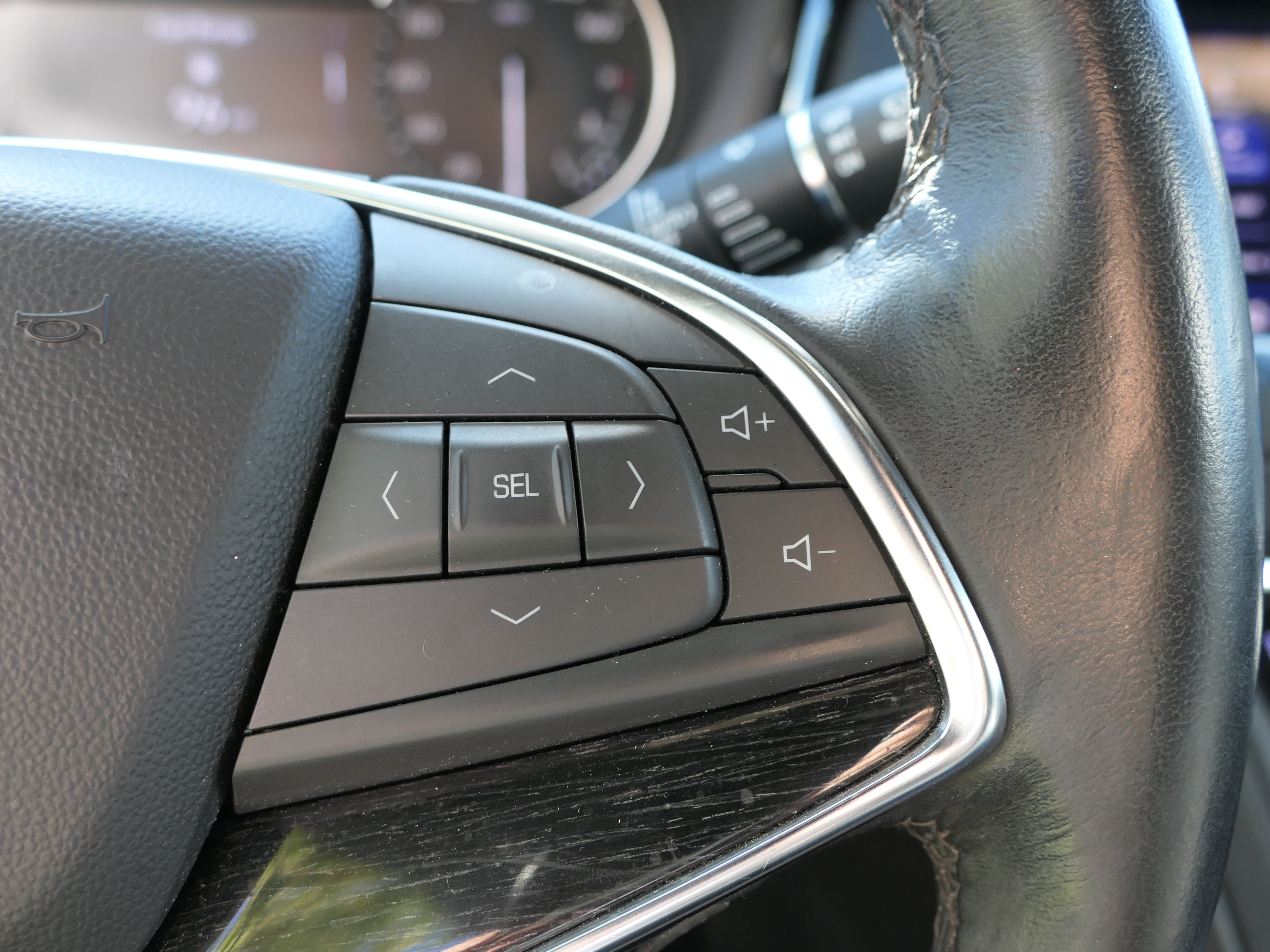 Certified 2023 Cadillac XT5 Premium Luxury FWD image 16