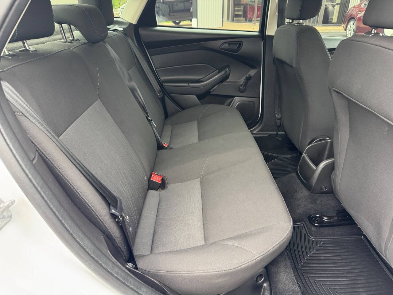 Used 2015 Ford Focus S FWD image 22