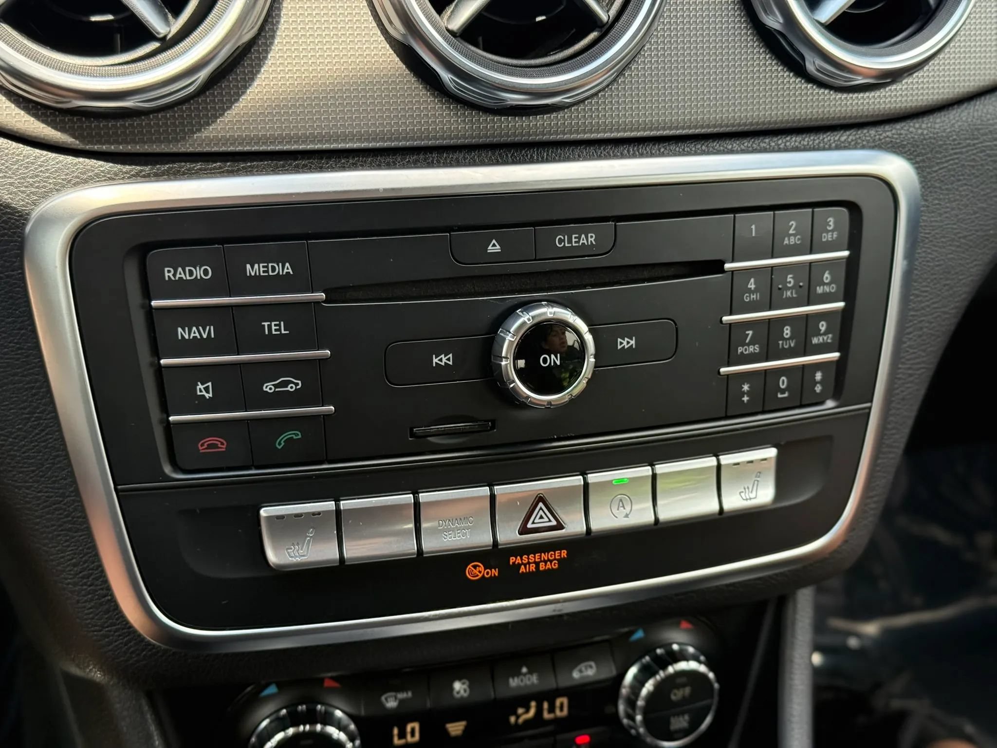 Used 2020 Mercedes-Benz GLA 250 w/ Premium Package image 22