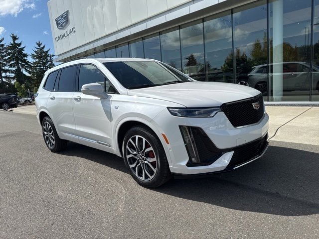 New 2025 Cadillac XT6 Sport w/ Platinum Package image 3