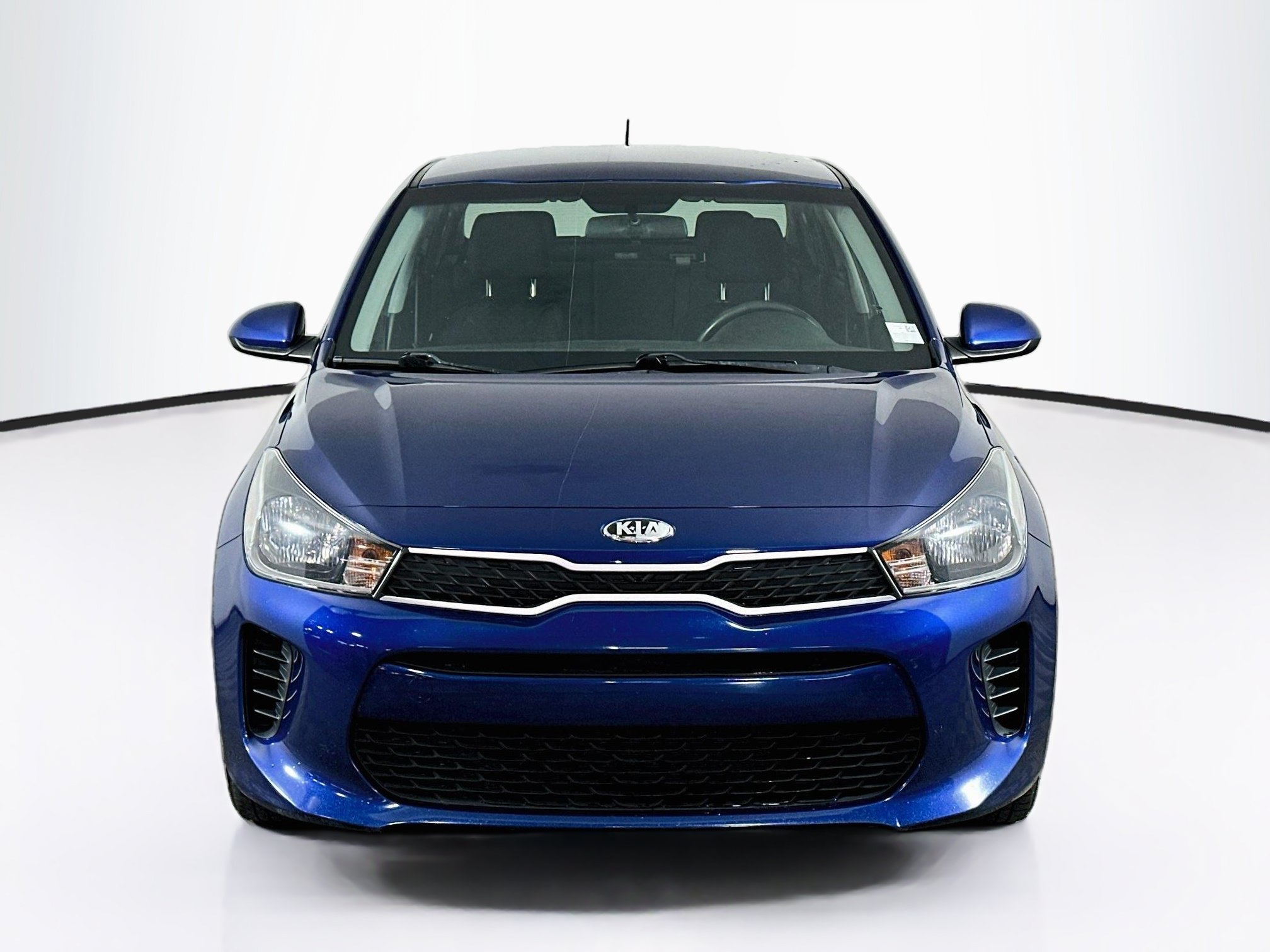 Used 2019 Kia Rio S FWD image 2