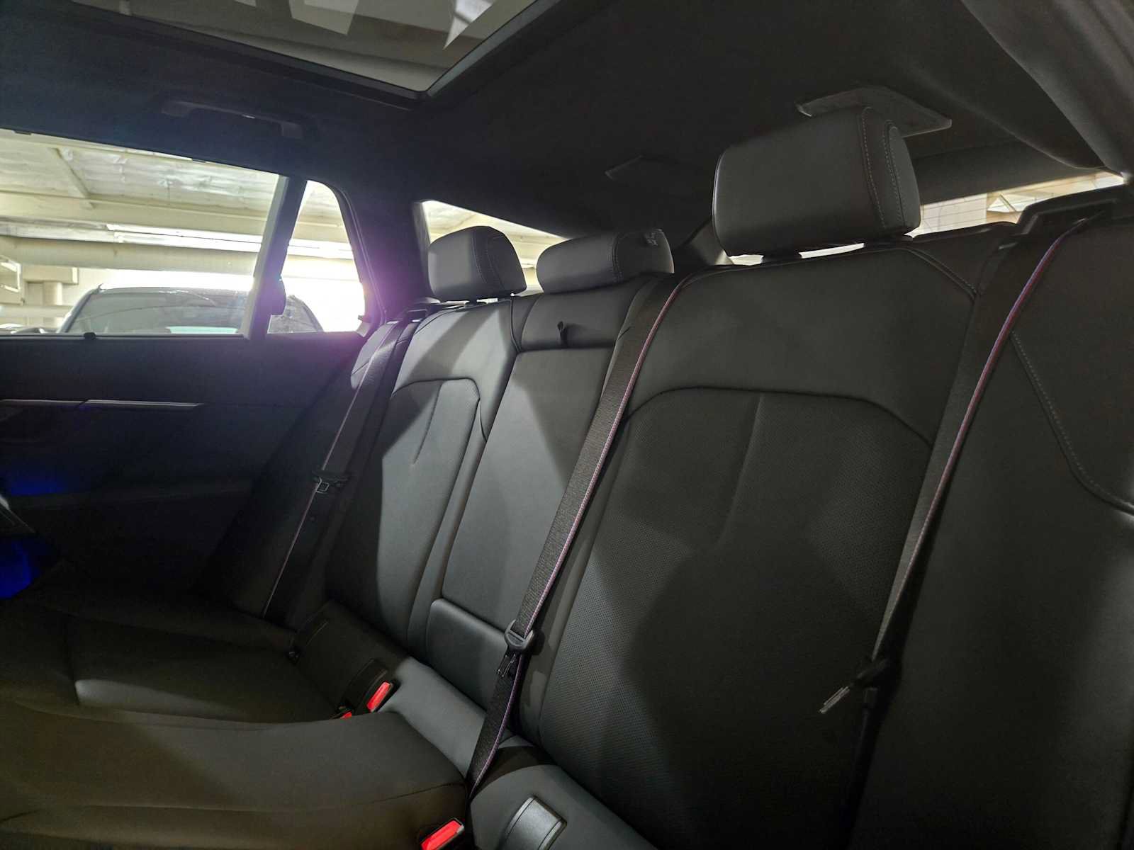 New 2027 BMW M5 Touring AWD/4WD image 17