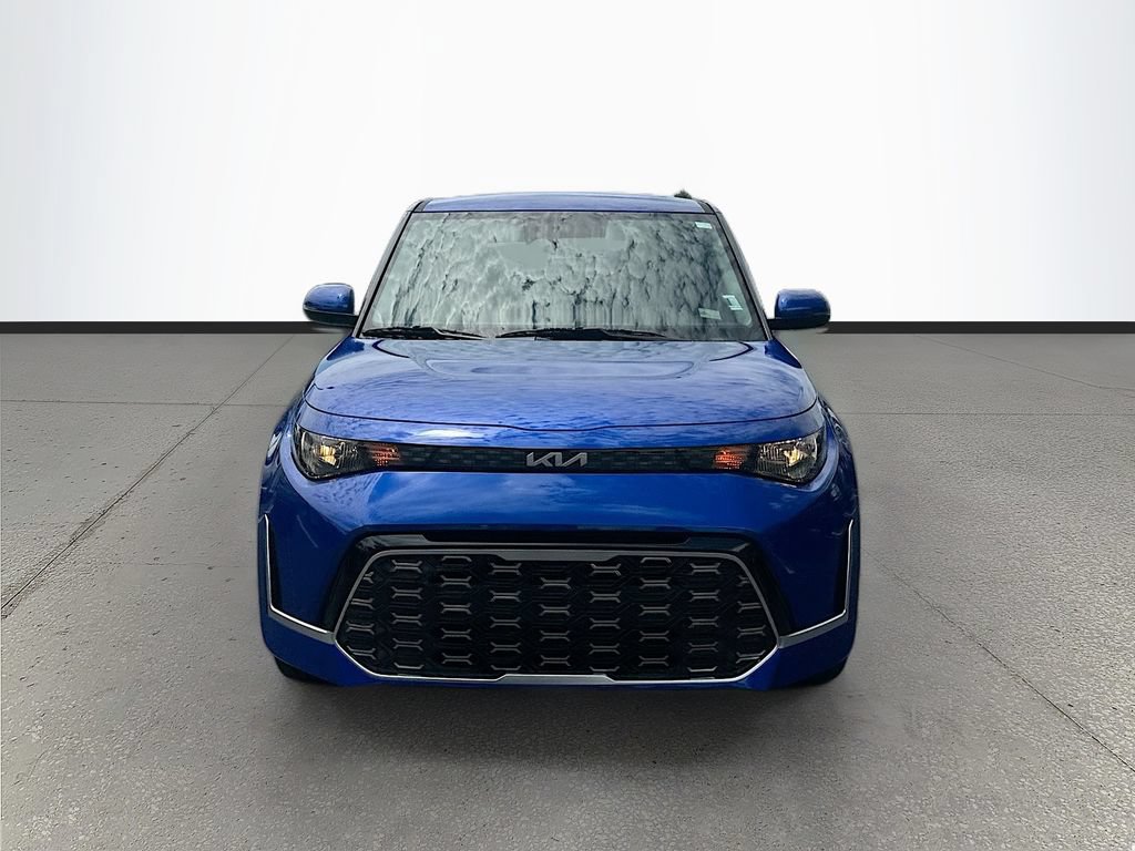 Used 2024 Kia Soul GT-Line FWD image 2