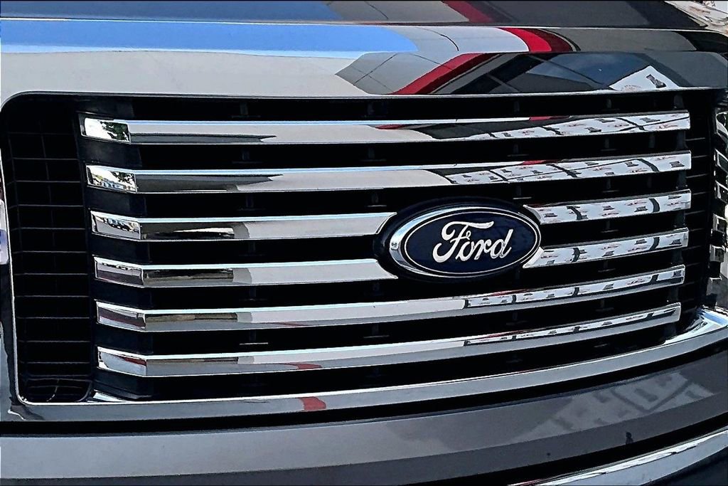 Used 2011 Ford F150 XLT w/ XLT Chrome Pkg AWD/4WD image 31