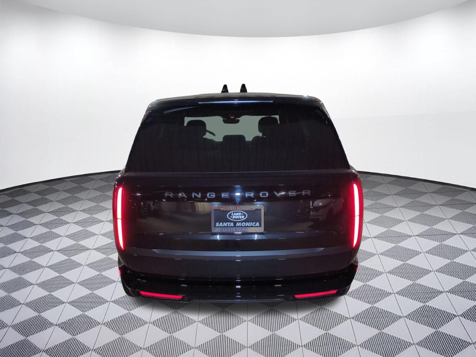 New 2026 Land Rover Range Rover SE AWD/4WD image 4