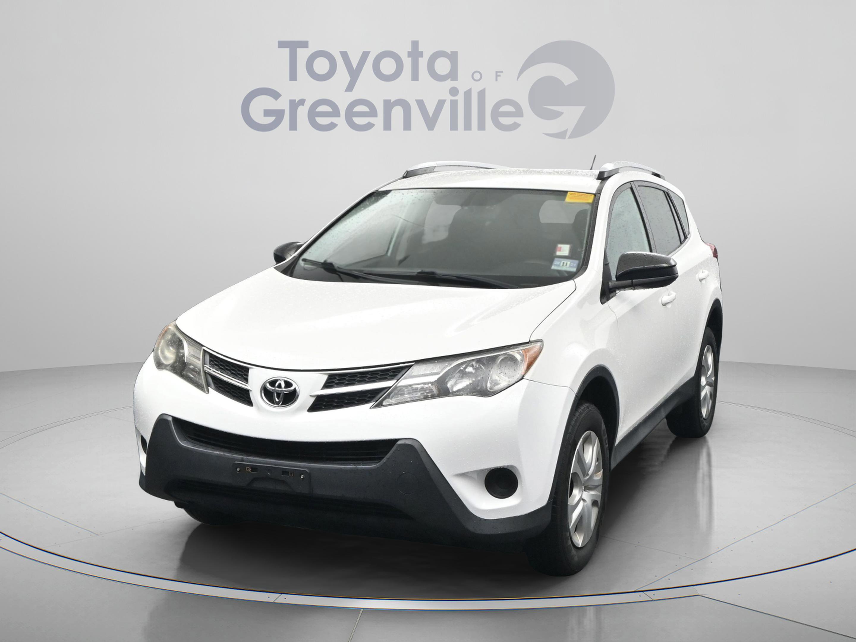 Used 2015 Toyota RAV4 LE AWD/4WD image 24