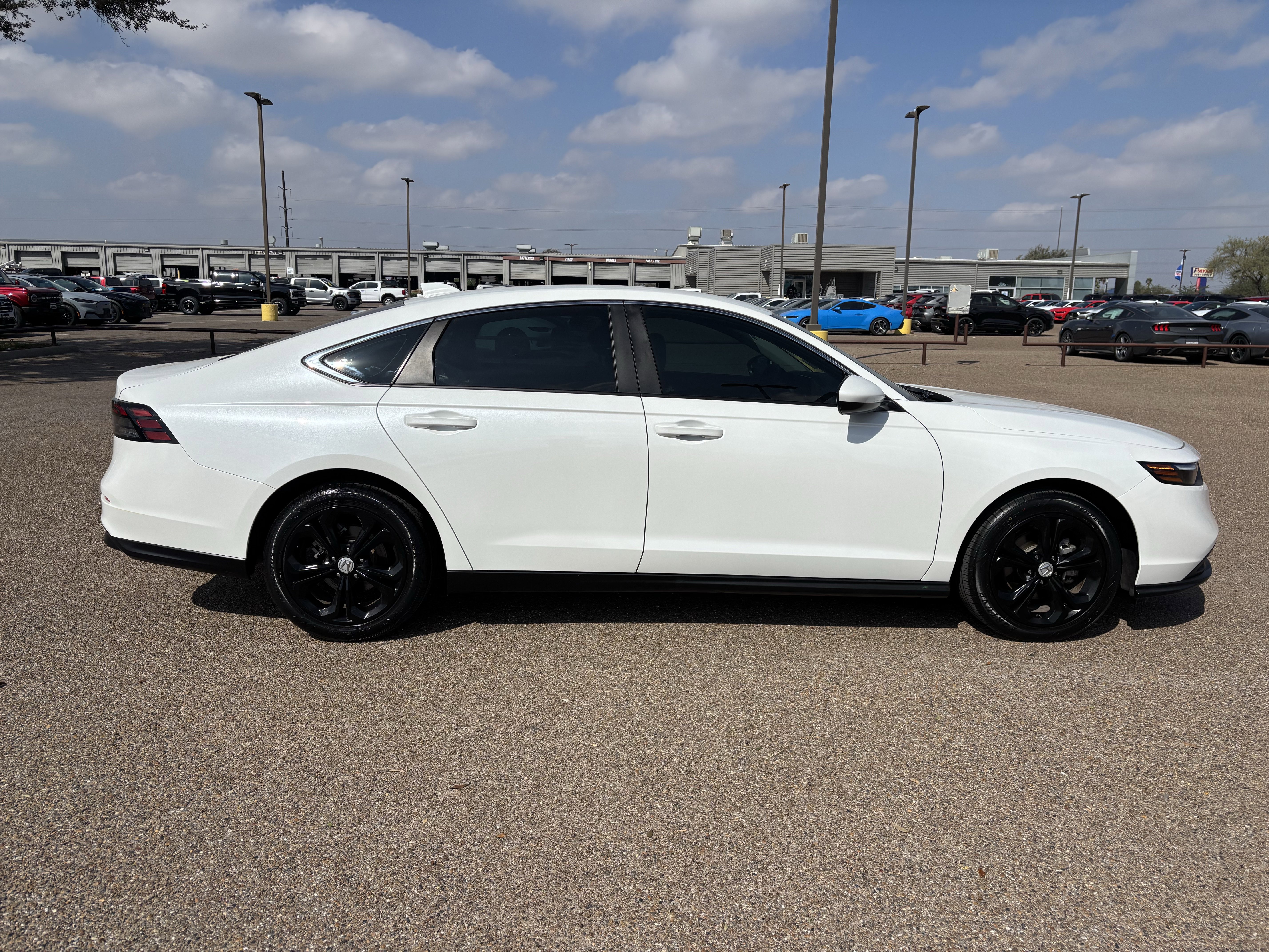 Used 2024 Honda Accord LX image 4