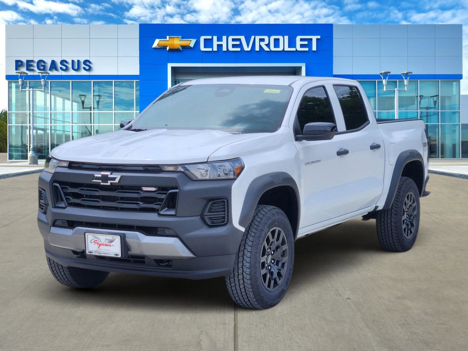 New 2026 Chevrolet Colorado Trail Boss AWD/4WD image 2