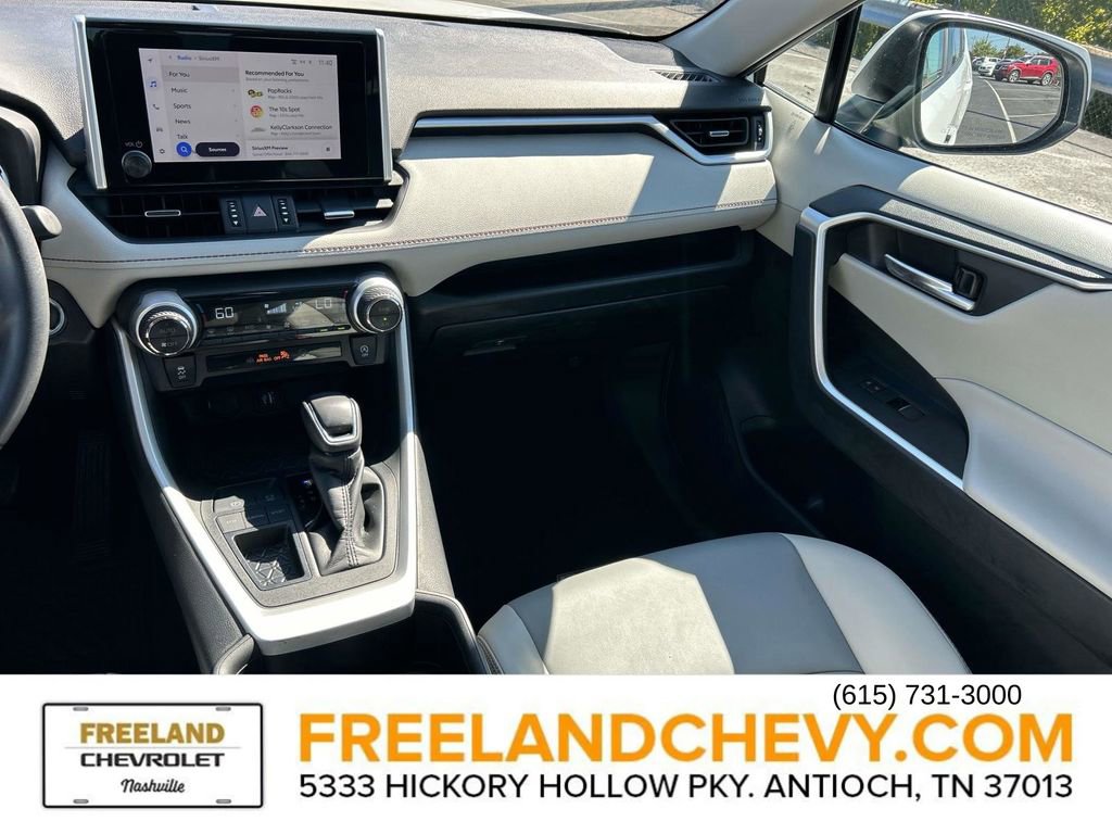 Used 2023 Toyota RAV4 XLE Premium image 17