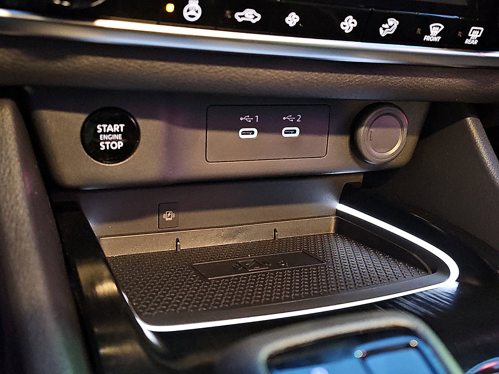 Used 2025 Nissan Rogue SL image 22