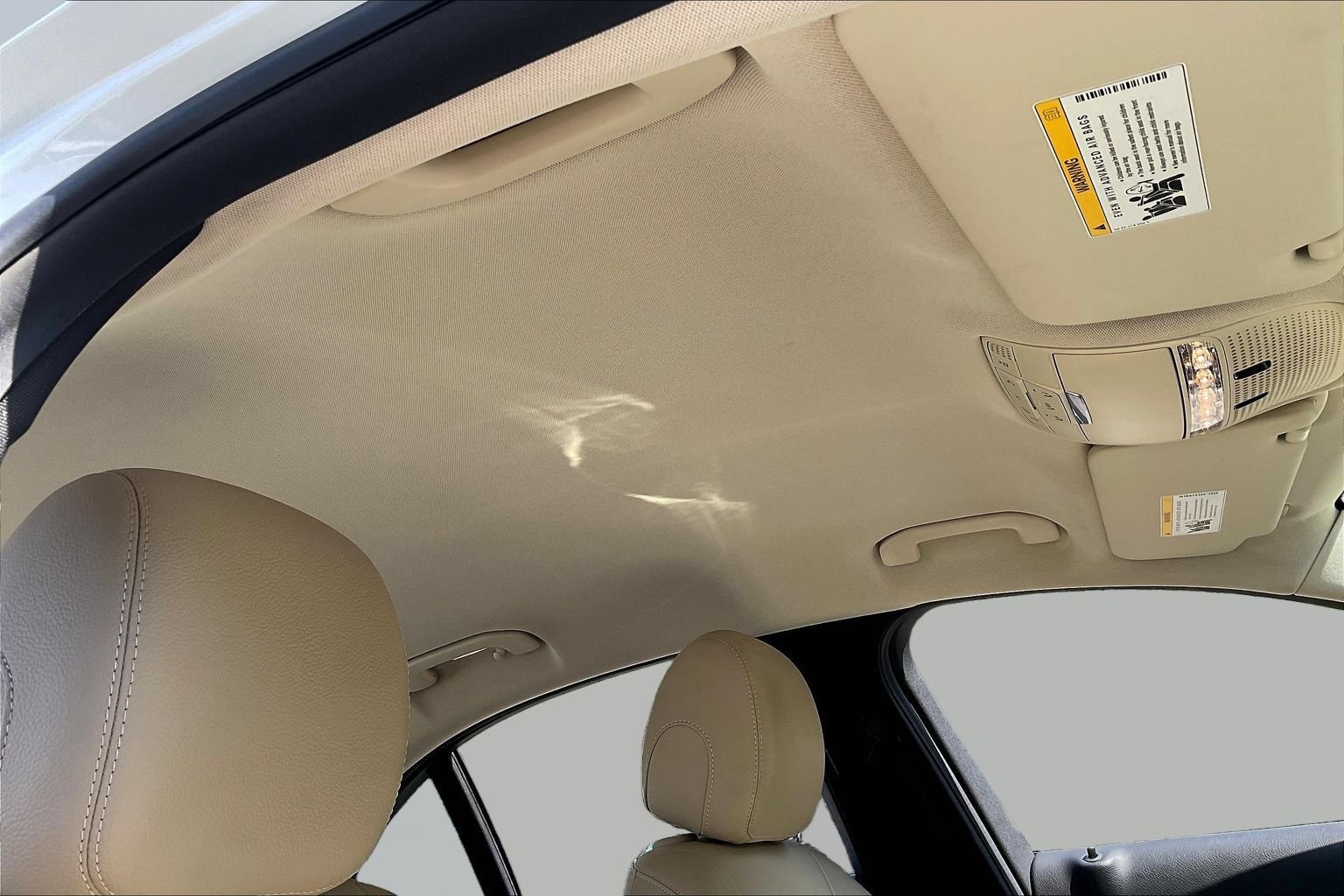 Used 2015 Mercedes-Benz C 300 4MATIC Sedan image 26