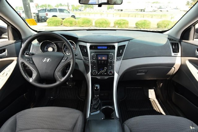 Used 2011 Hyundai Sonata GLS FWD image 19