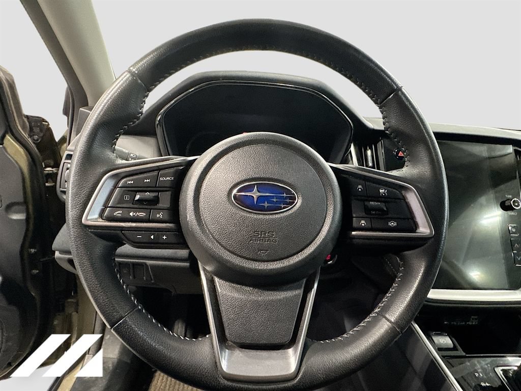 Used 2024 Subaru Outback Premium AWD/4WD image 11