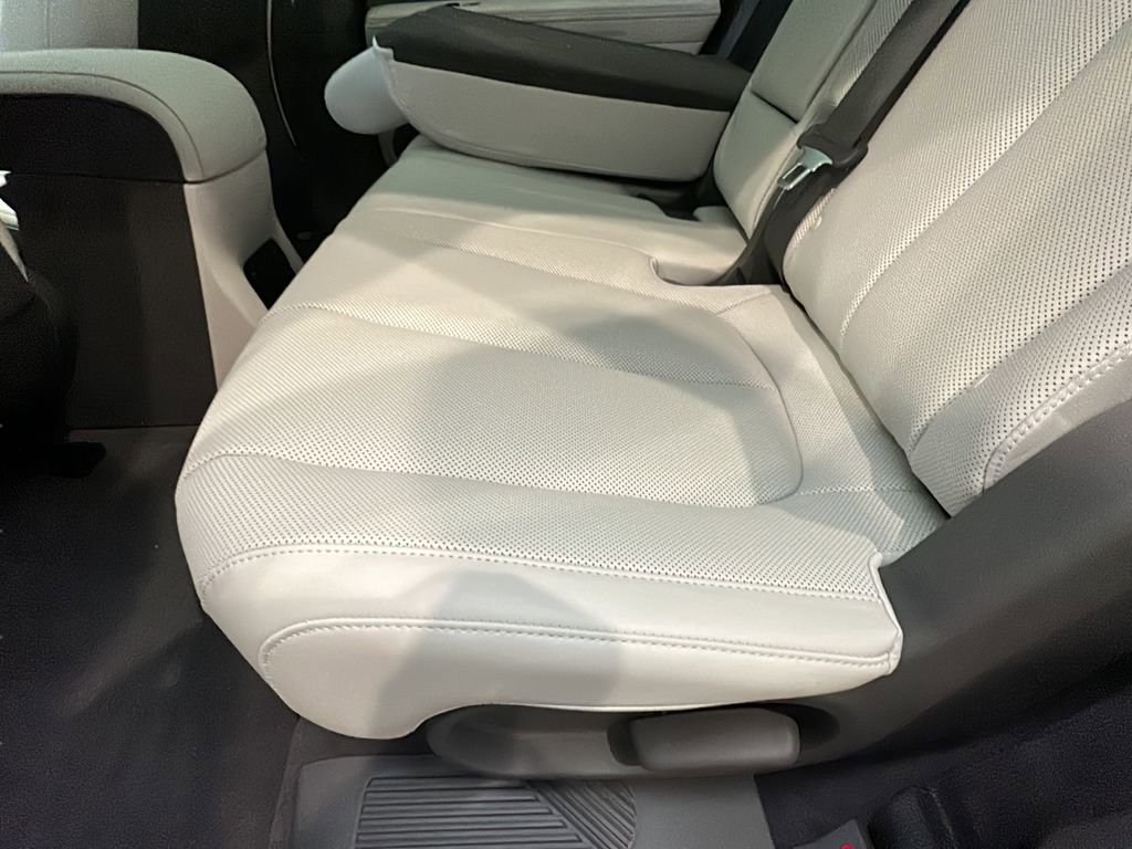 New 2026 Hyundai Ioniq 5 Limited image 14