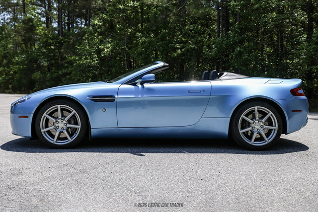 Used 2007 Aston Martin V8 Vantage Roadster RWD image 3