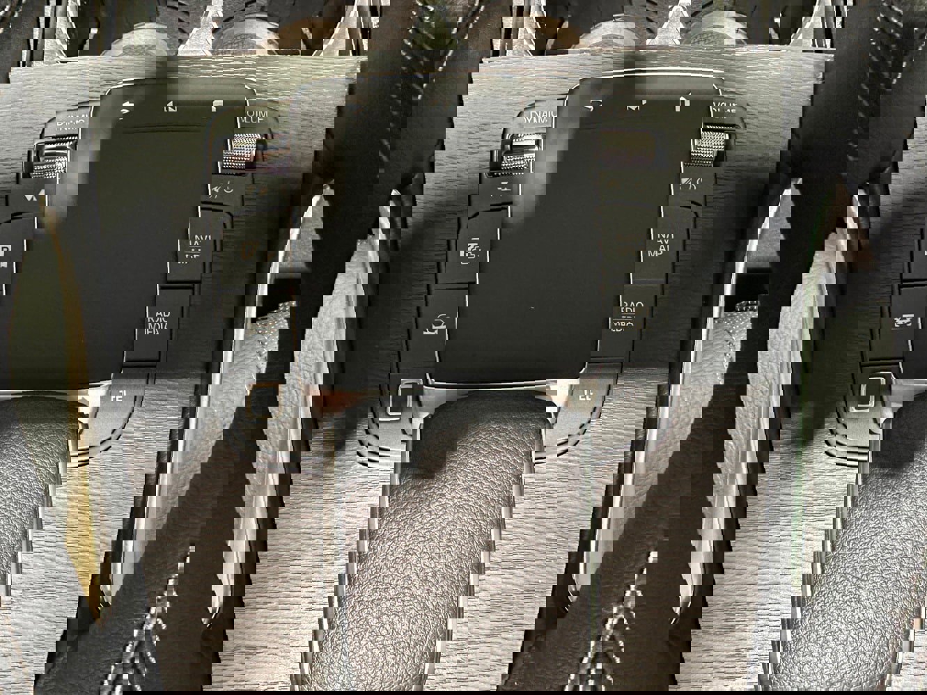 Used 2025 Mercedes-Benz GLE 580 4MATIC image 29