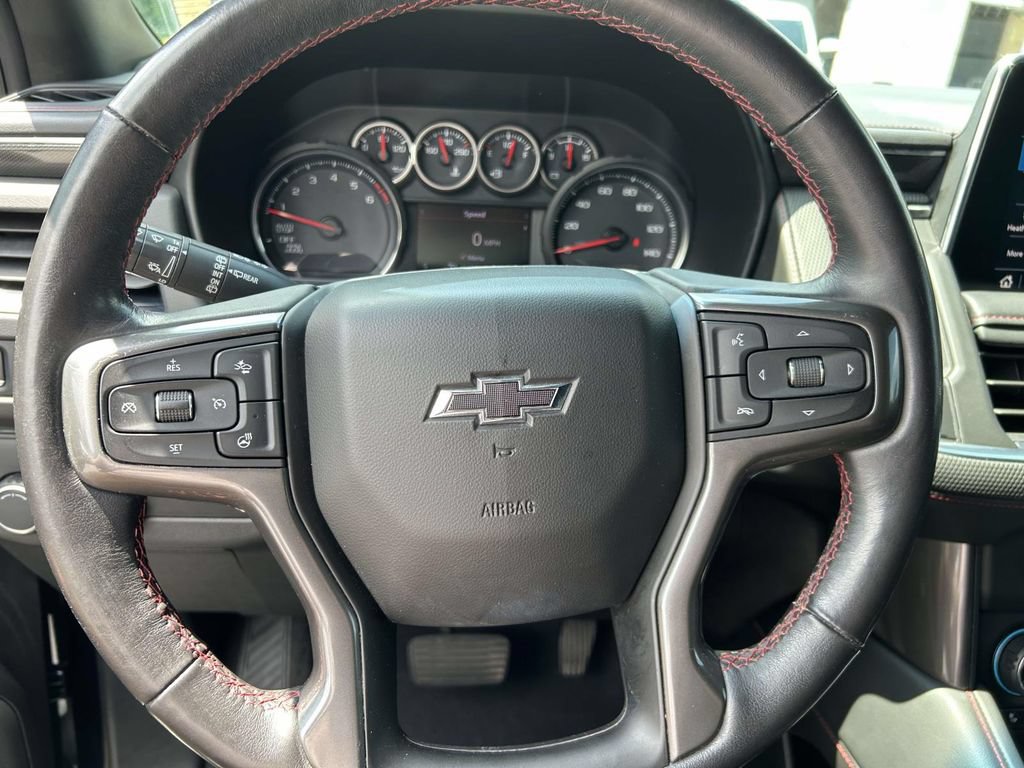 Used 2021 Chevrolet Suburban RST w/ Luxury Package RWD image 23