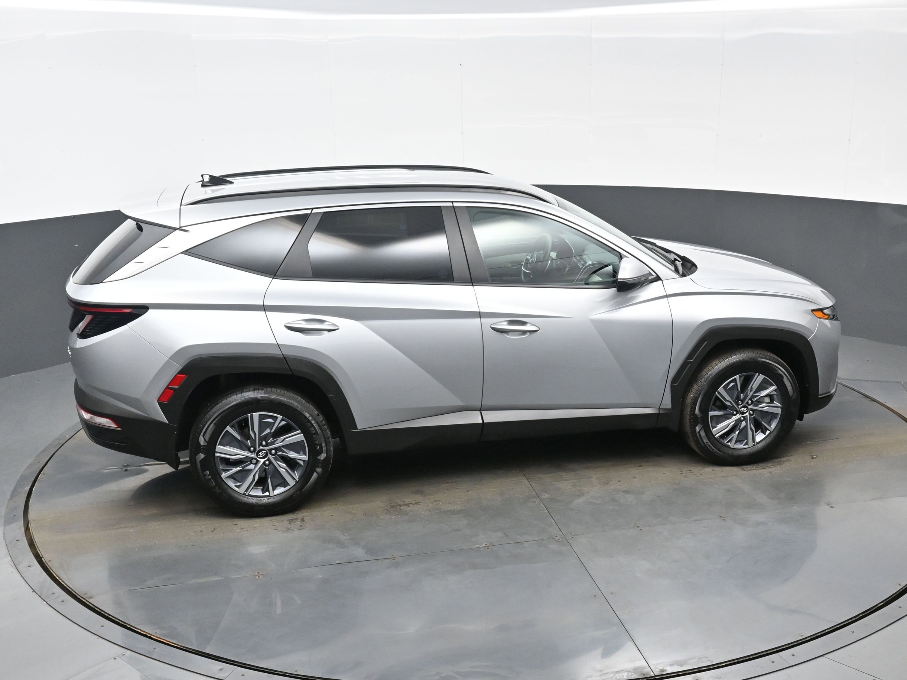 Used 2023 Hyundai Tucson Blue image 39